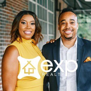 Meet your Posher, Ebony